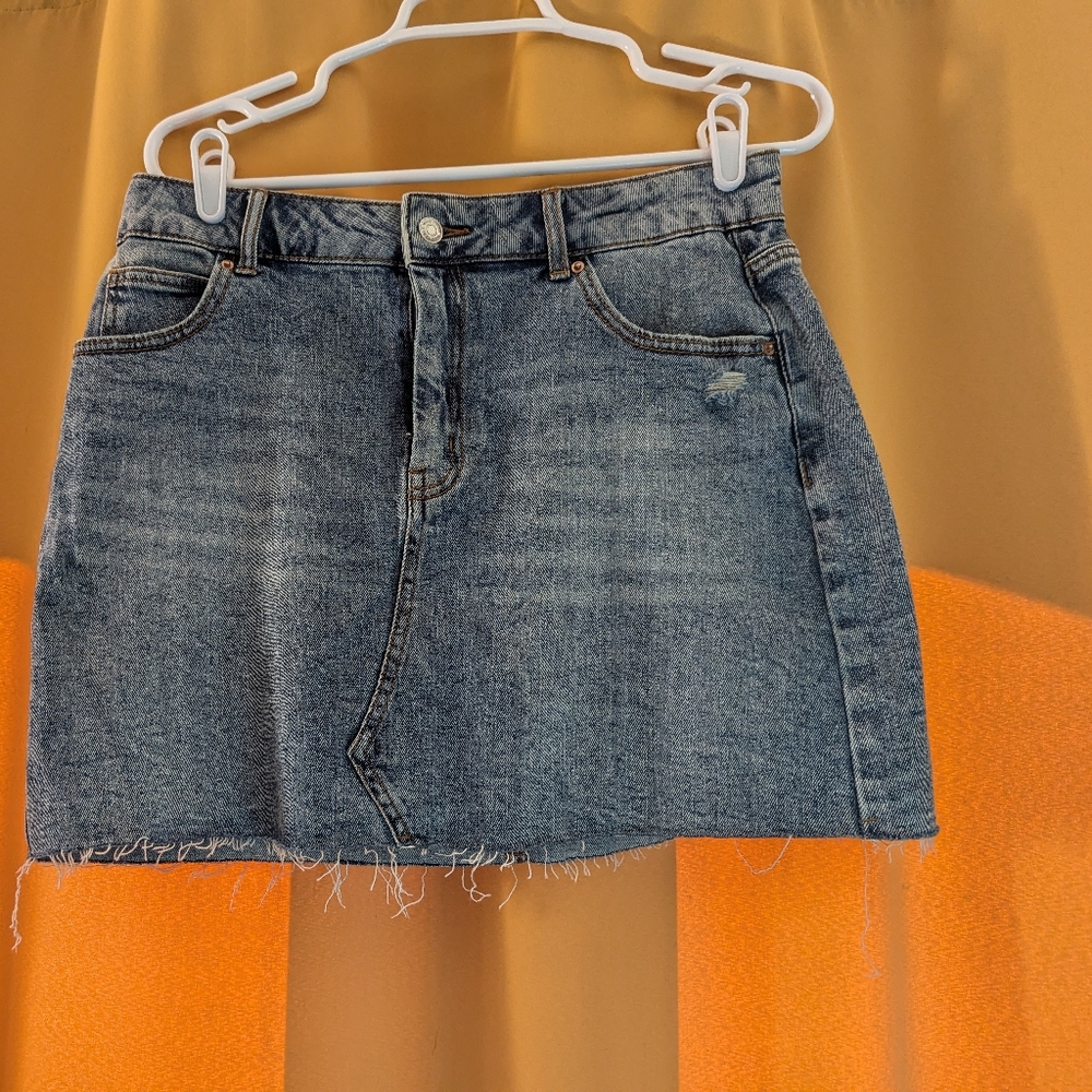 Distressed Jean skirt Wild Fable size 12
